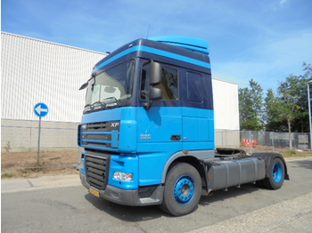 Vilkikas DAF XF 105-410: foto 1