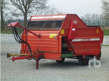 Vicon BLOKOMAT Feeder Wagon - Gyvulininkystės įranga