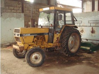 CASE International 258
 - Traktorius