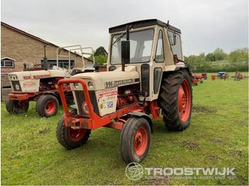 David Brown 996 - Traktorius