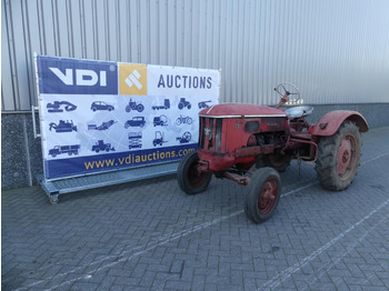 Hanomag R228 - Traktorius