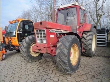 IHC 1056XL - Traktorius