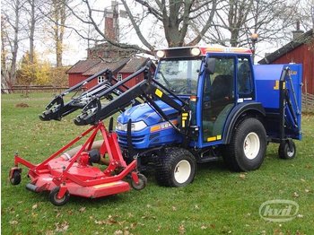  Iseki TH4365 Compact Tractor with loader, snow plow and other equipment - Traktorius