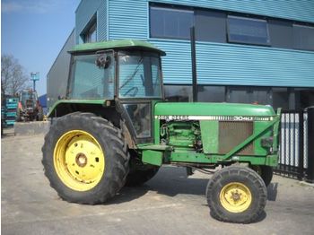 John Deere 3040 SG2 - Traktorius