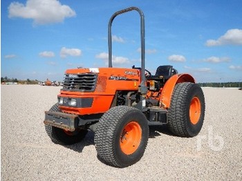 Kubota ME8200 - Traktorius