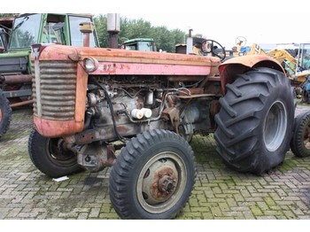 Massey Ferguson 974 - Traktorius