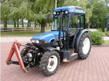 New Holland TN75N 4x4 - Traktorius