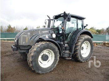 Valtra T182 4Wd Agricultural Tractor - Traktorius
