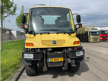 Mercedes-Benz unimog U400 - Savivartis sunkvežimis: foto 4