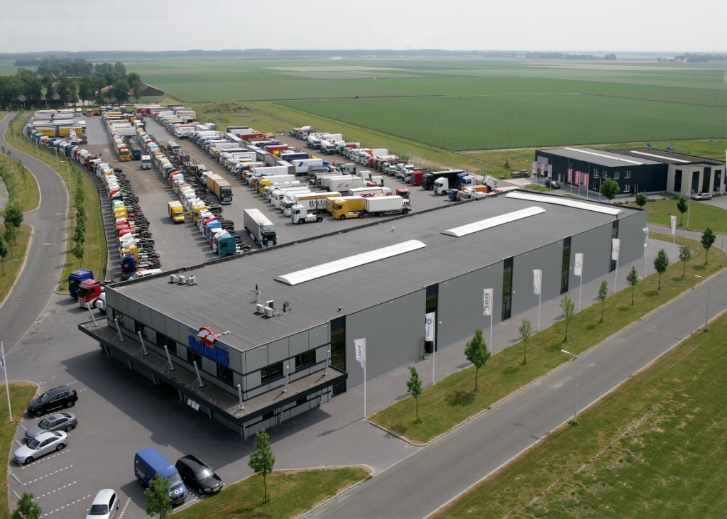 HULLEMAN TRUCKS B.V. - Vilkikai - 6x2 undefined: foto 1