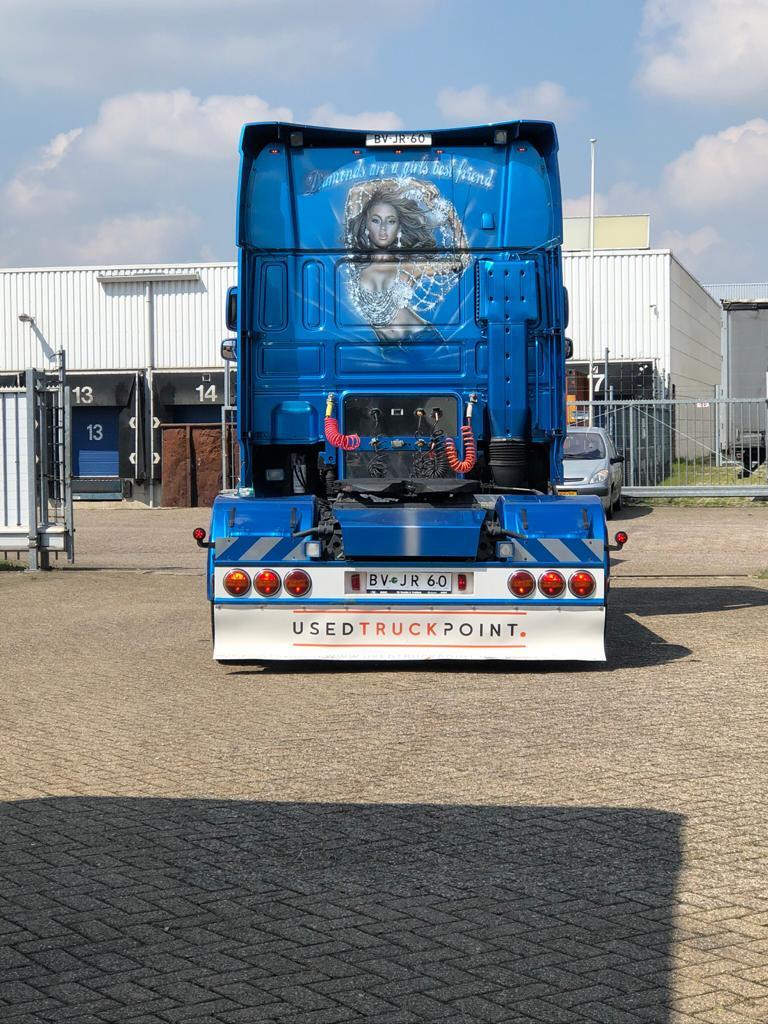 Used Truck Point BV - Sunkvežimiai MERCEDES-BENZ undefined: foto 12