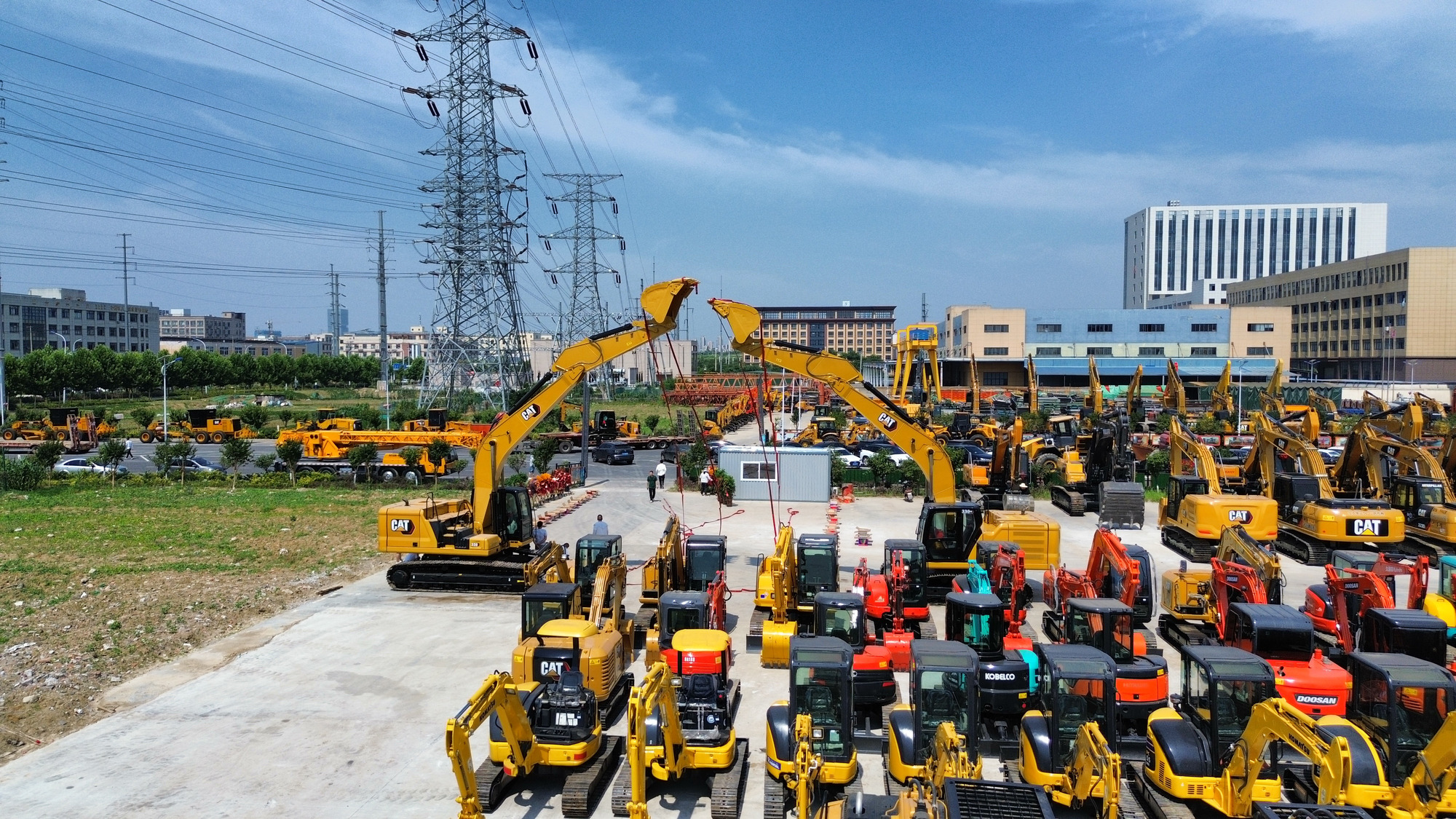 Toaks International Trading Company - Statybinė technika SHACMAN - Euro 3, dyzelis undefined: foto 4