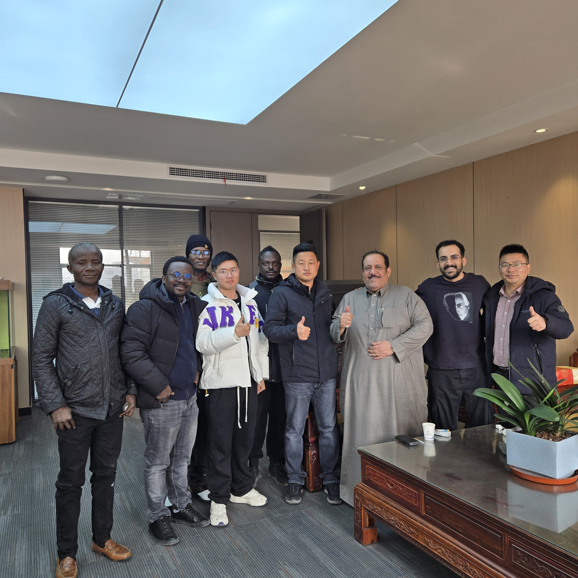 Toaks International Trading Company - Statybinė technika SHACMAN - Euro 3, dyzelis undefined: foto 5