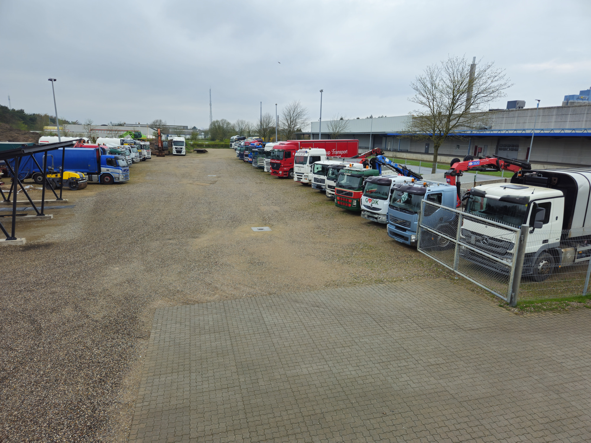 Wolther Trucks and Trading ApS - Kita technika - pavarų dėžė: mechaninė undefined: foto 2