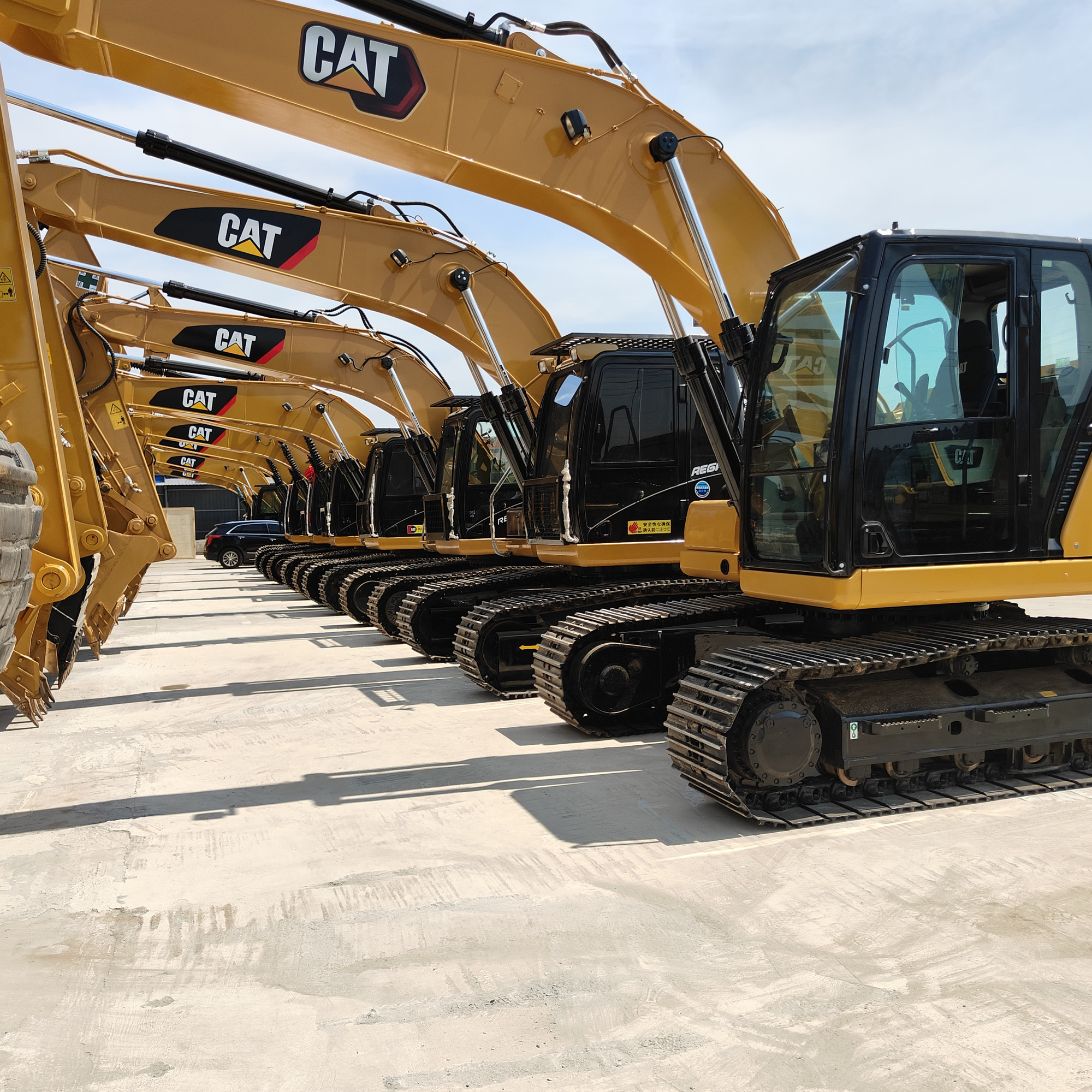 ZM Machinery Co., Ltd. - Statybinė technika CATERPILLAR 950 undefined: foto 2