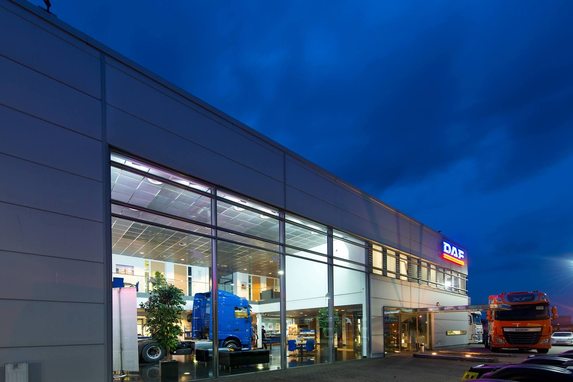 DAF Berlin GmbH - Vilkikai DAF - naujas, pavarų dėžė: automatinė, kondicionierius undefined: foto 1