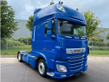 Vilkikas DAF XF 530