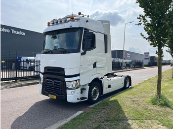 Vilkikas RENAULT T High 440