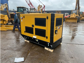 Elektrinis generatorius CAT DE 88 E0 (80KVA 64KW) new unused: foto 4
