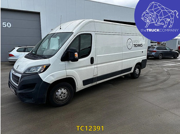 Krovininis mikroautobusas PEUGEOT Boxer
