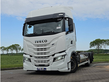 Konteineris-vežimus/ Sukeisti kūną sunkvežimis IVECO S-WAY