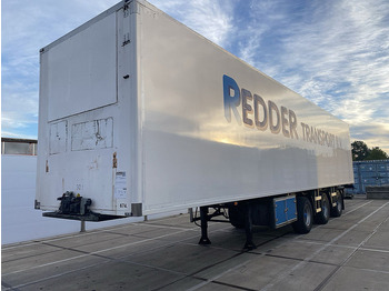 Furgonas puspriekabė PACTON