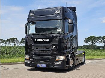 Vilkikas SCANIA R 450