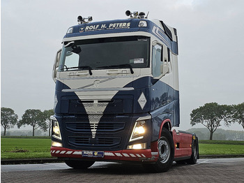 Vilkikas VOLVO FH 500