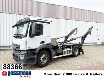 Nuožulnaus pakėlimo ant platformos sunkvežimis MERCEDES-BENZ Actros 1832