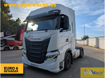 Vilkikas IVECO S-WAY