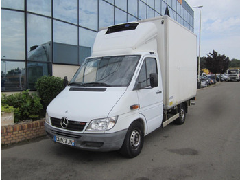 Furgonas šaldytuvas MERCEDES-BENZ