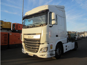 Vilkikas DAF XF 105 460