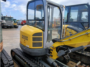 Mini ekskavatorius WACKER