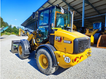 Ratinis krautuvas CATERPILLAR 908M