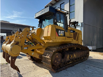 Buldozeris CATERPILLAR D7E