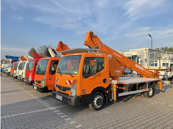 Autobokštelio NISSAN