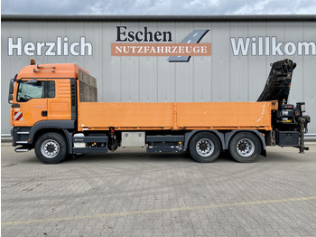 Platforminis/ Bortinis sunkvežimis, Sunkvežimis su kranu MAN TGA 26.480 6x4 BL / HIAB 377 EP-4 Faltkran: foto 2