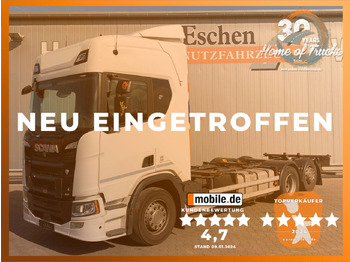 Konteineris-vežimus/ Sukeisti kūną sunkvežimis SCANIA R 450