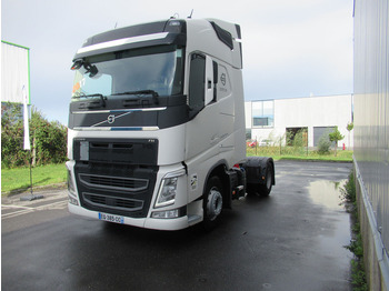 Vilkikas VOLVO FH 500