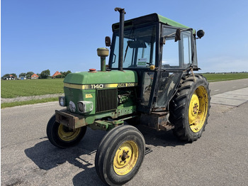 Traktorius JOHN DEERE 40 Series