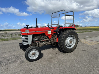Traktorius MASSEY FERGUSON 100 series