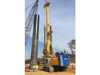 Polių kalimo mašina BAUER