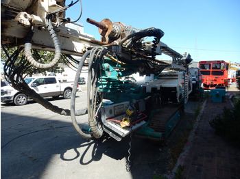 Polių kalimo mašina CASAGRANDE