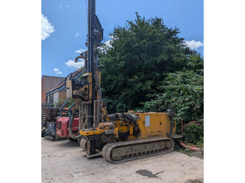 Polių kalimo mašina KLEMM