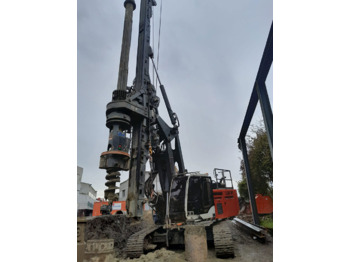Polių kalimo mašina LIEBHERR