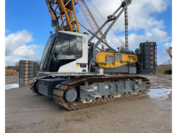 Vikšrinis kranas LIEBHERR