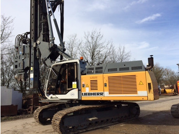 Polių kalimo mašina LIEBHERR LRB 125