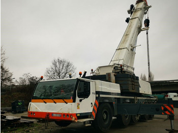 Autokranas LIEBHERR