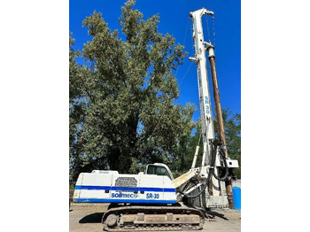 Polių kalimo mašina SOILMEC