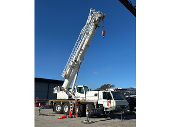 Autokranas TADANO ATF 70G-4